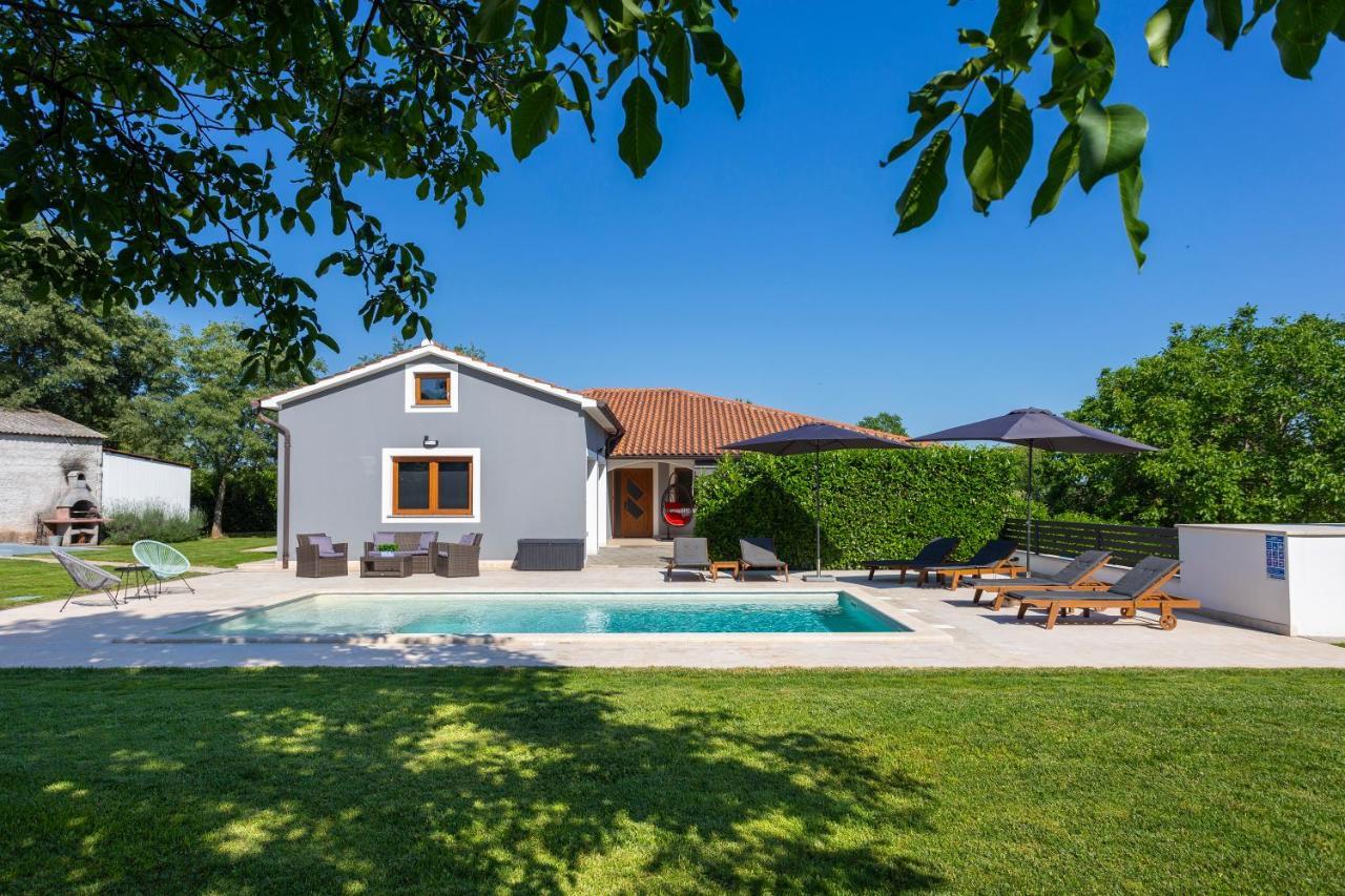 Villa Anavi Bicici Экстерьер фото