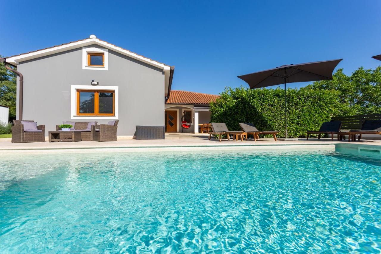 Villa Anavi Bicici Экстерьер фото