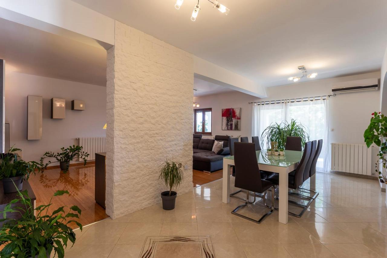 Villa Anavi Bicici Экстерьер фото